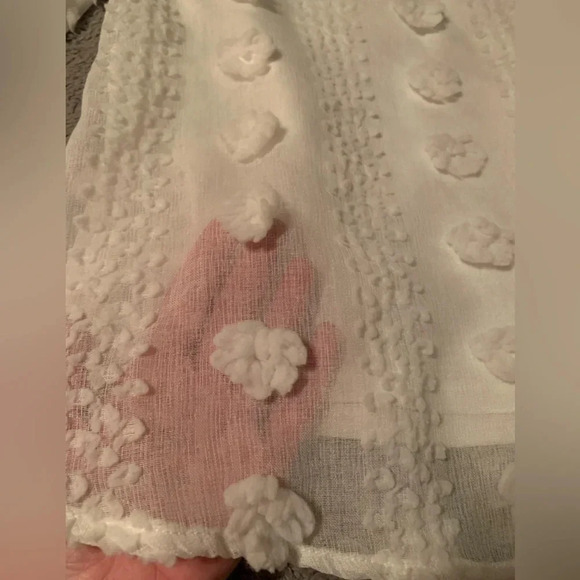 Entro white appliqué dot blouse size small - Picture 3 of 8